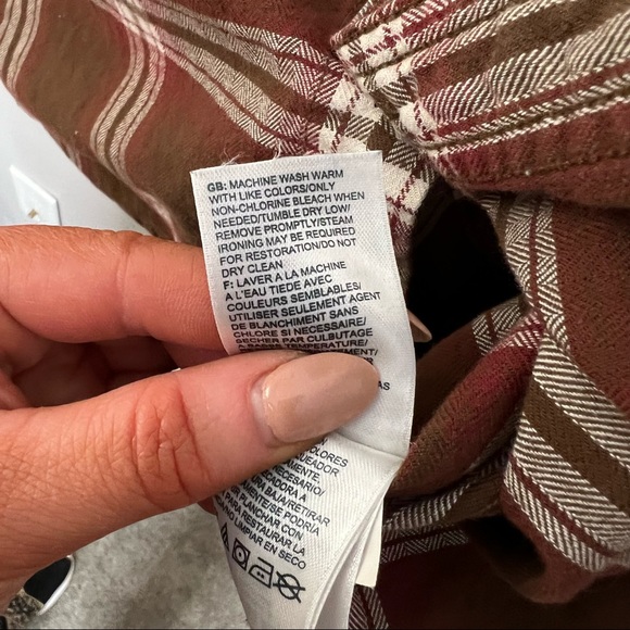 The North Face Mens plaid button up-size xl - Picture 11 of 11